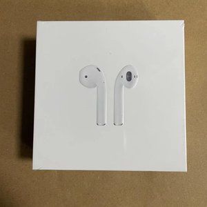 apple earphones Airpods 2nd Gen